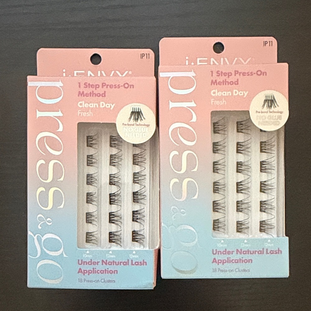 Kiss Press & Go Under Natural Lash Clusters. No glue. 2 Pack deal!Brand new